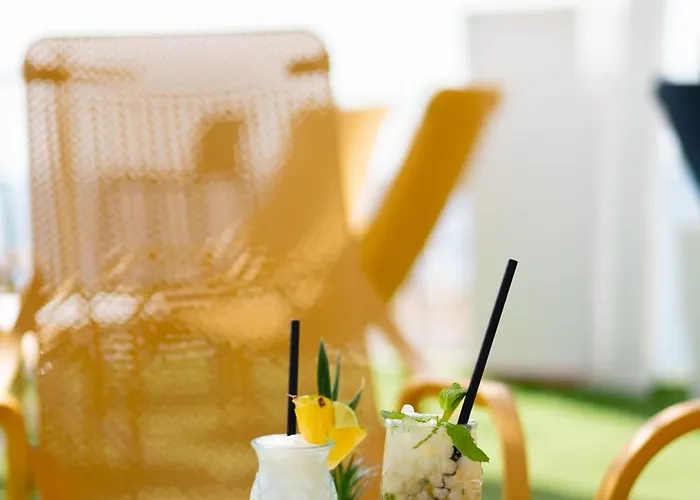 Queens - Adults Only Hotel 2*