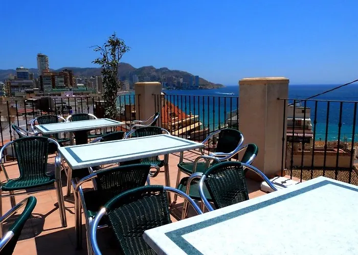 Hotel Queens - Adults Only