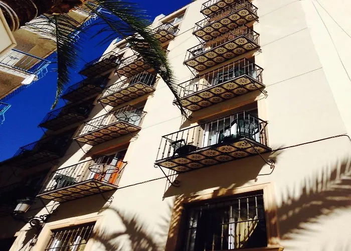 Hotel Queens - Adults Only 2*