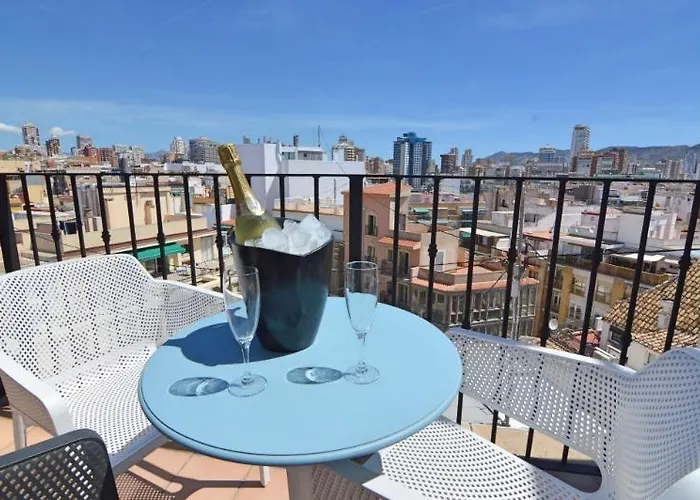 Hotel Queens - Adults Only 2*