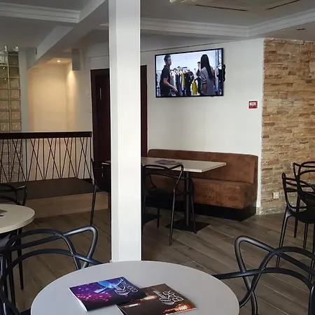 Hotel Queens - Adults Only Бенидорм