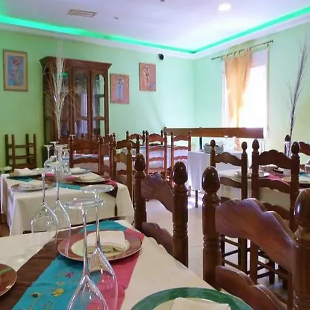 Hotel Queens - Adults Only Бенидорм