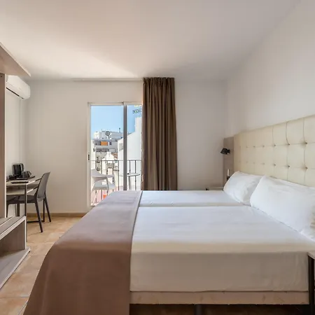 Hotel Queens - Adults Only 2*